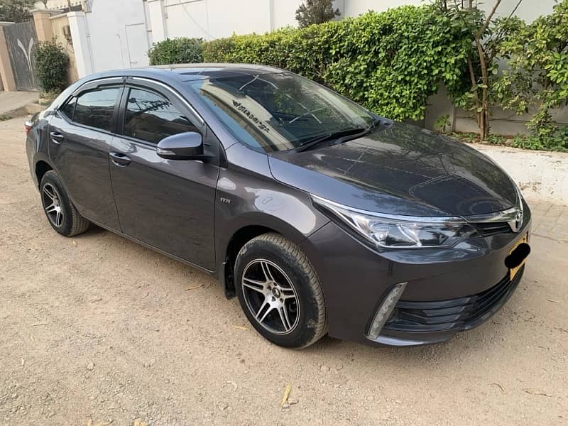 Toyota Corolla 1.3 GLI auto 2017 0