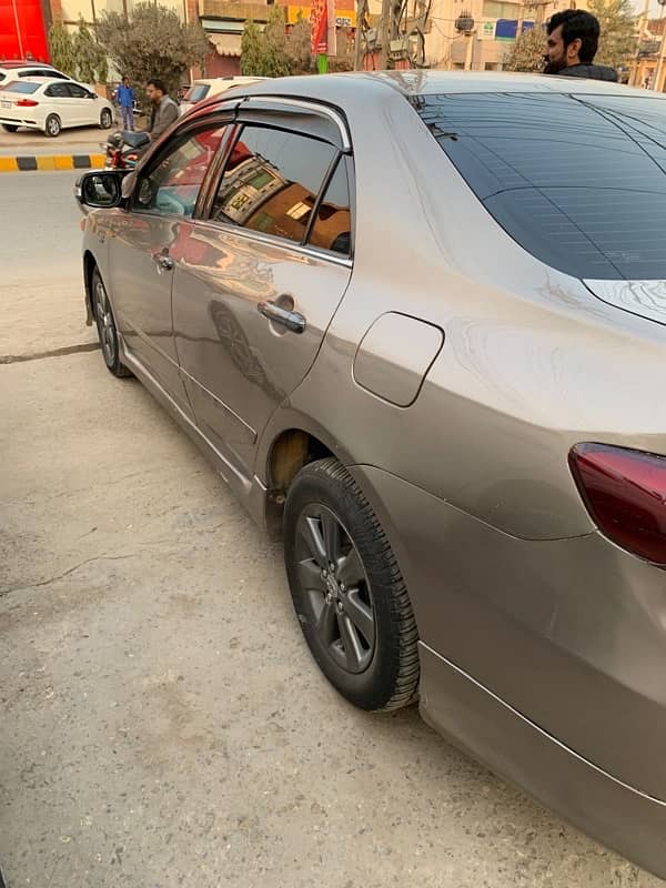 Toyota Corolla Altis 2008 4