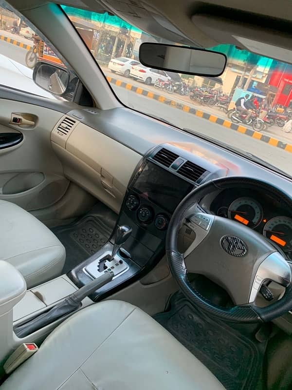 Toyota Corolla Altis 2008 8