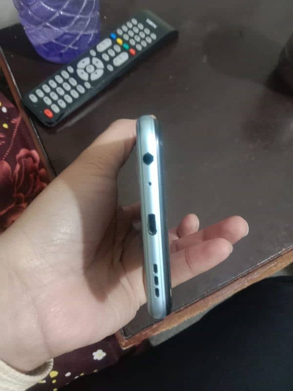 vivo y12a 2