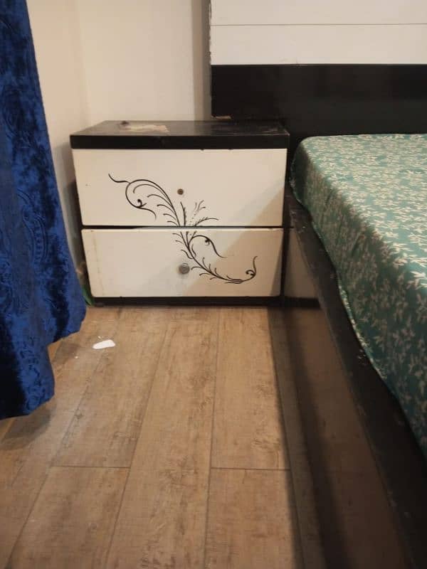 bed side tables dressing 8