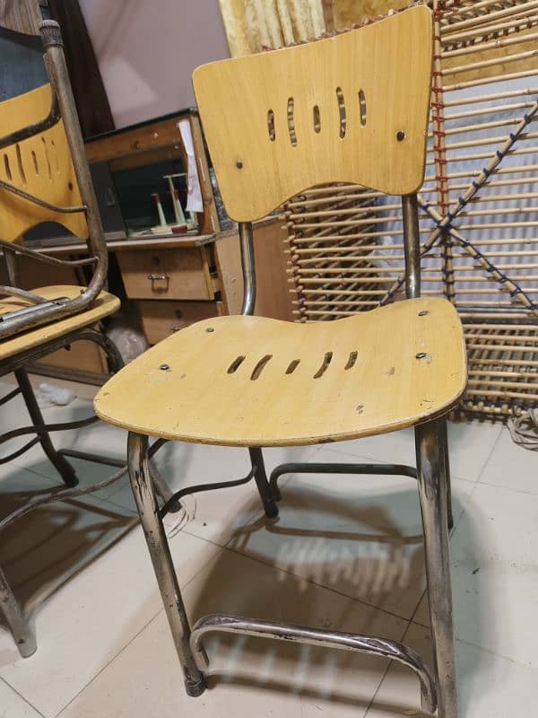 Used Chairs 6 pieces 0