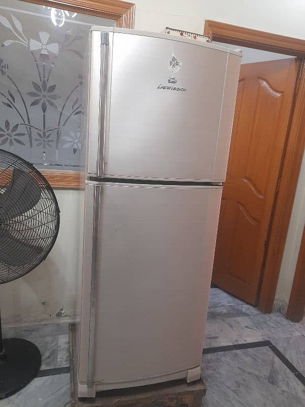 DAWLANCE REFRIGERATOR FOR SALE 8