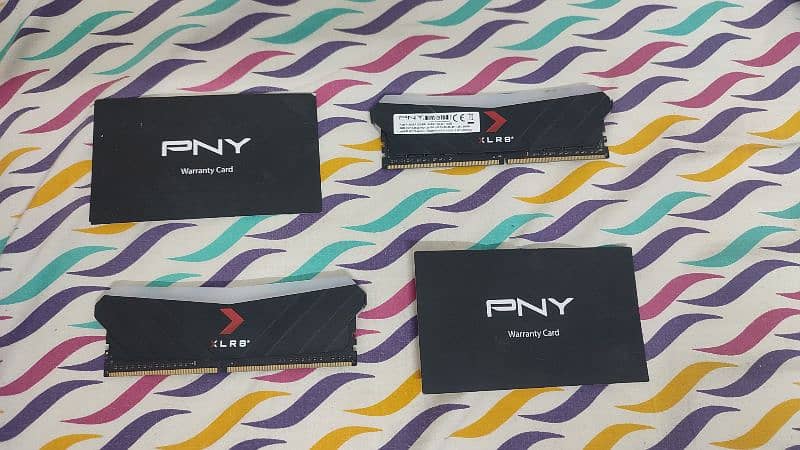 PNY xlr8 16gb(8x2) RAM cl18 3600mhz epic x rgb 7