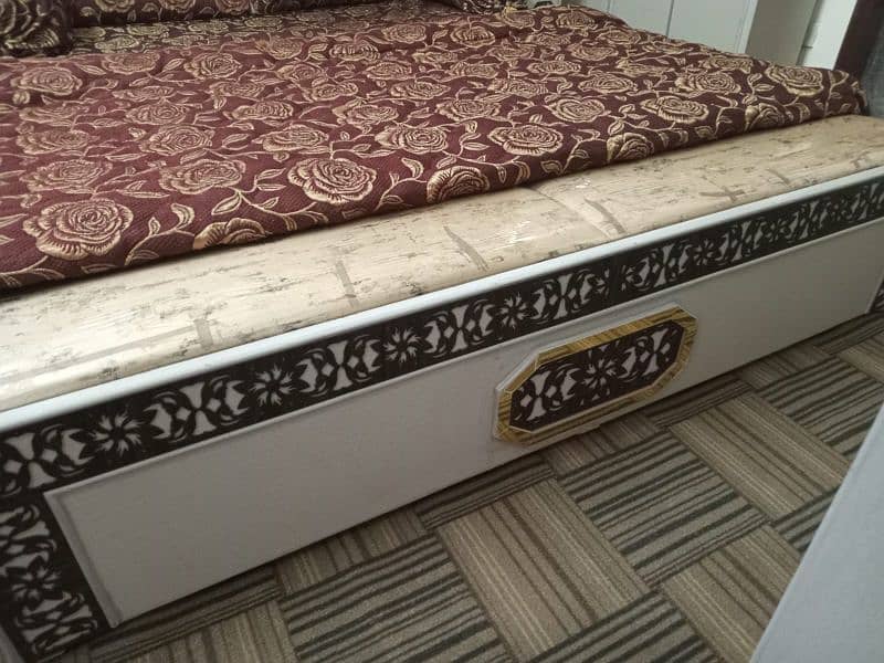 Bedroom Set/Furniture For Sale 3