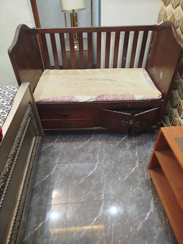 Baby cot / Bunker Bed / wooden bed / wheel bed / kids furniture / cot 3