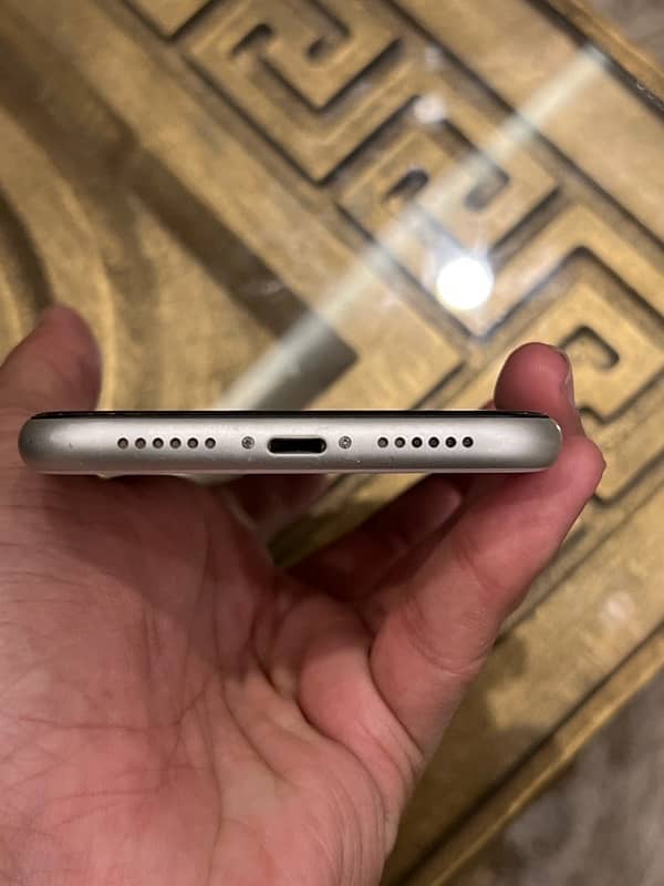 IPhone 11 128 Gb PTA Approved 4