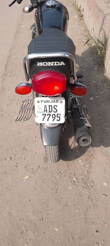 honda 125 2021 4