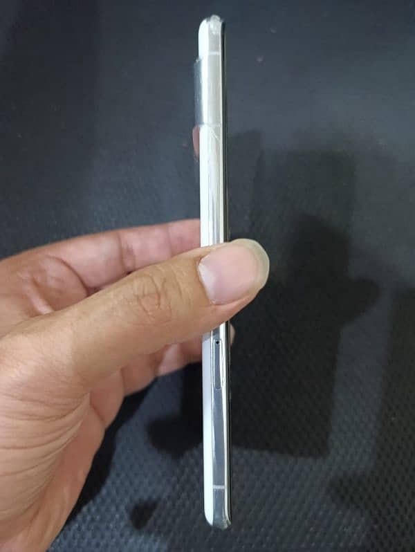 My Google Pixel 7 Pro boxpack condition like brand new 4