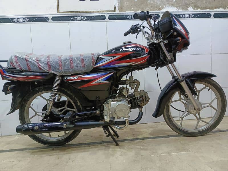 Unique 100CC (2019) 1