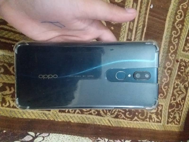 Oppo f11 1