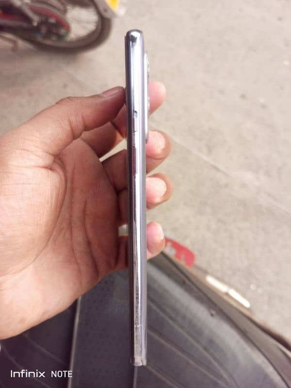 OnePlus 9  12/256 Dual Sim 10/10 All ok koi fault ni only sale 4