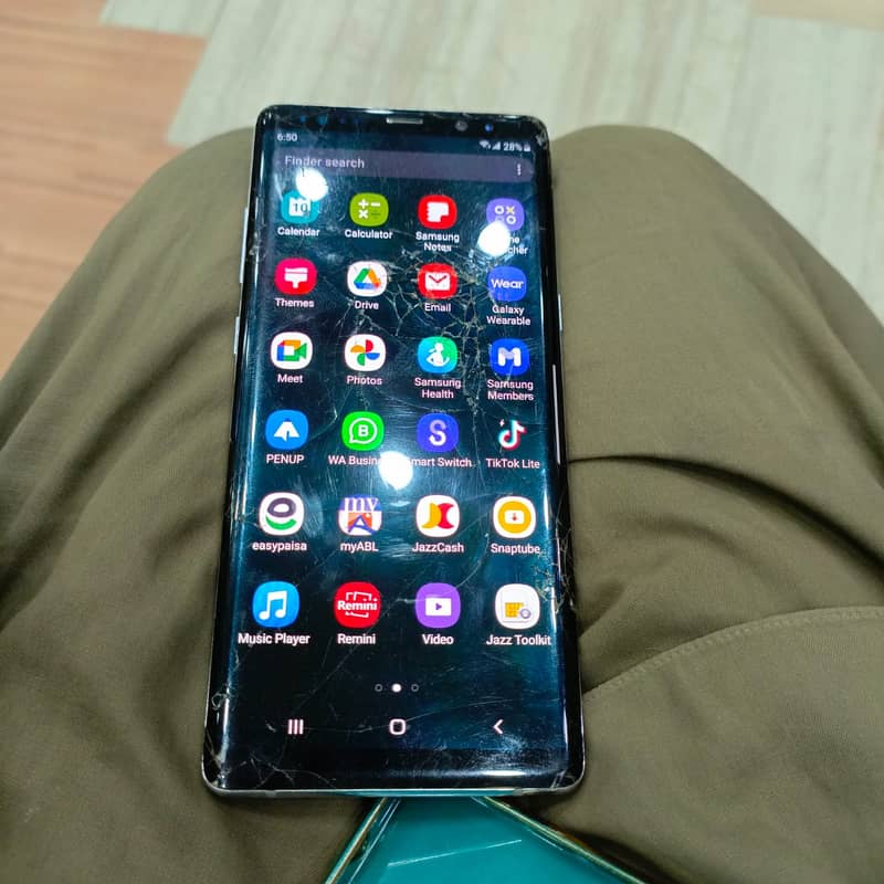 Samsung Mobile Note 8 1