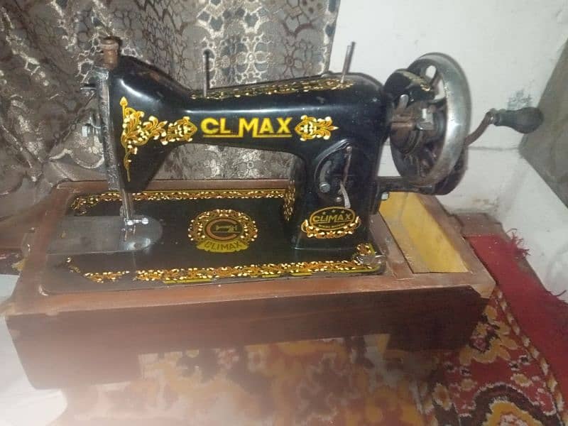 sewing machine for sale 3