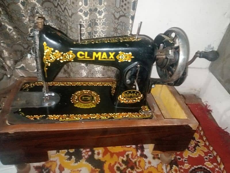 sewing machine for sale 9