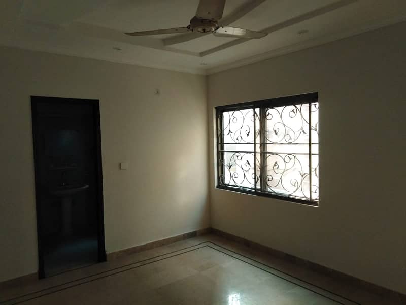 10 Marla house for rent on Bedian Road Alamin society , Lahore 18