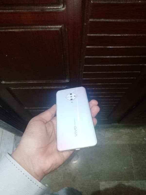 vivo s1 pro with box and charge 8 128 0