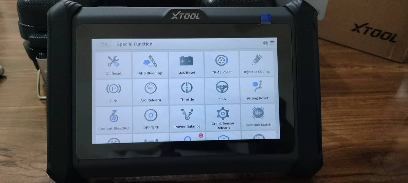 XTool Lounch Vehical Scanner 6