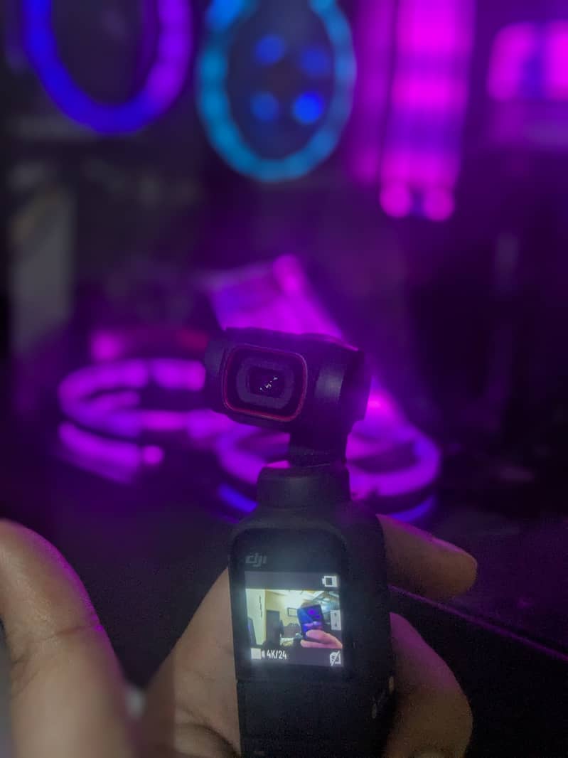 DJI Osmo Pocket 2 creator combo 3