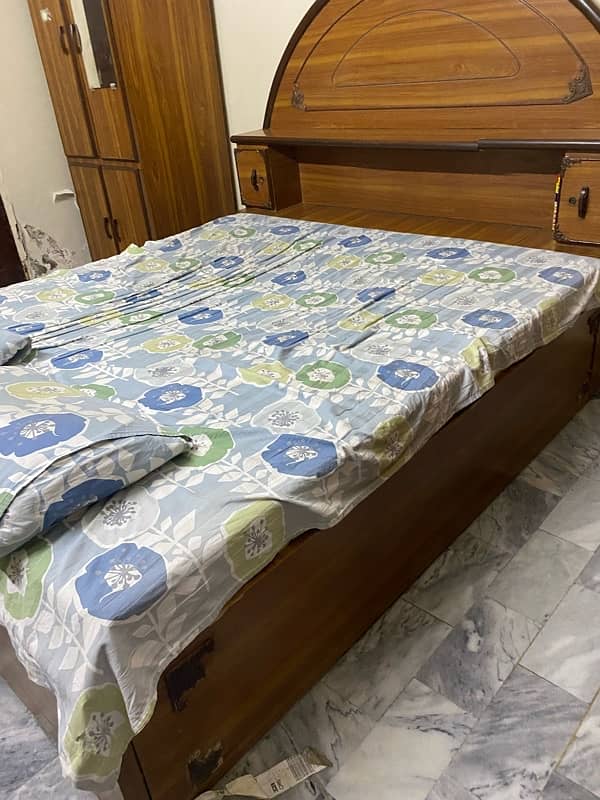 bed for sell 0