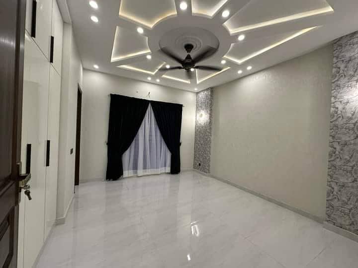 10 Marla Brand New Luxury Upper Portion For Rent In Shaheen BLOCK Bahria Town Lahore 4