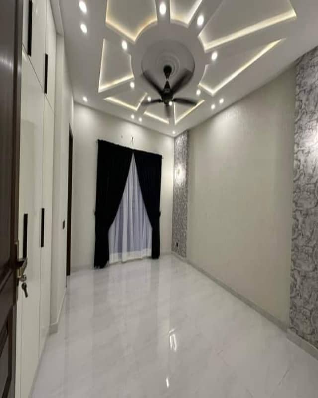 10 Marla Brand New Luxury Upper Portion For Rent In Shaheen BLOCK Bahria Town Lahore 11