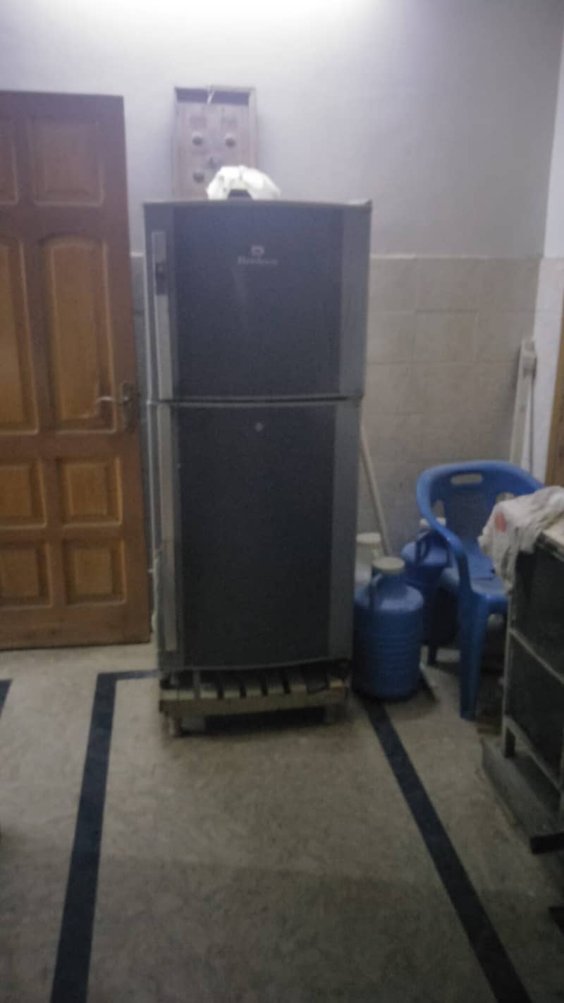 Dawlance fridge /refrigerator for sale 1