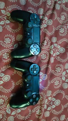 PS4 original gen 2 controllers