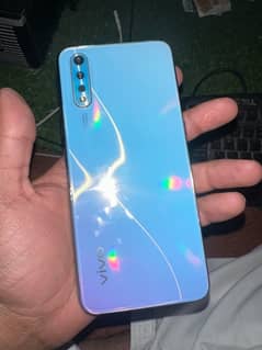 vivo s1