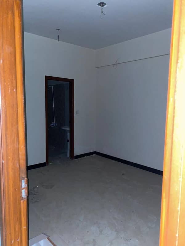 University Road Rizwan Society 3rd Floor Flat Pair 9