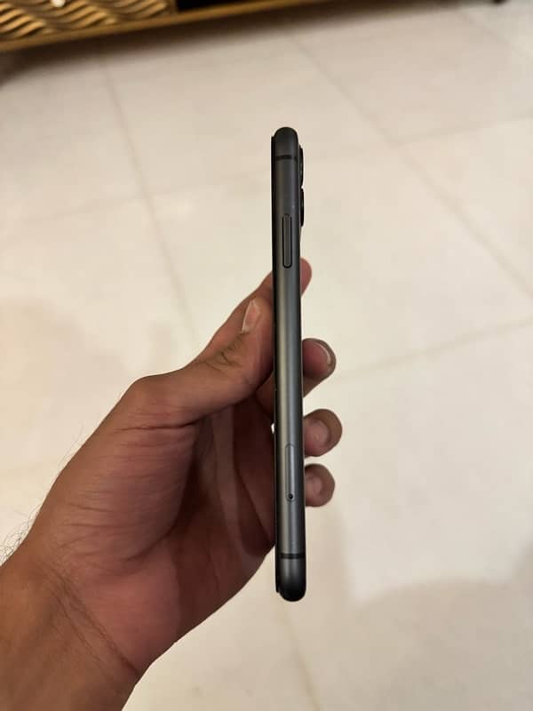 iphone 11 128gb PTA APPROVED 2