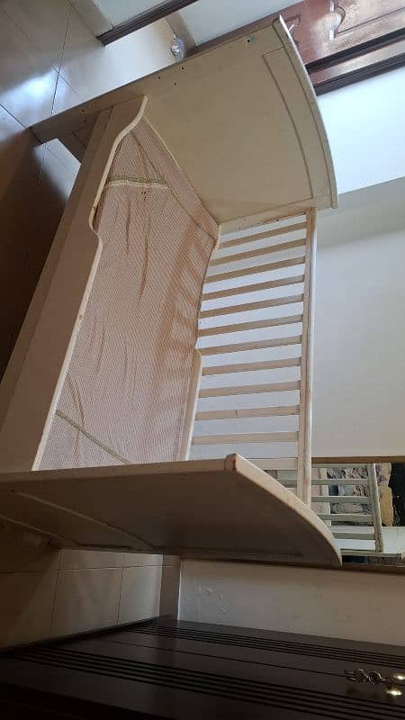 Baby Cot/Kids Bed 2