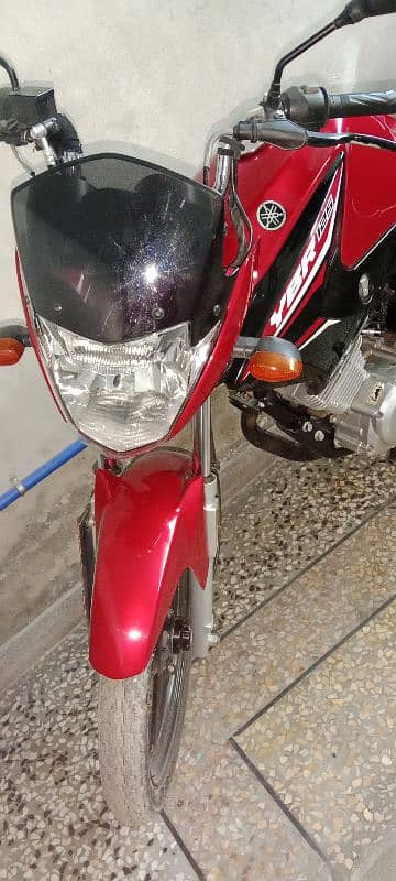 Red and Black Yamaha YBR 125 Model -2021 With Genuine Condition 2