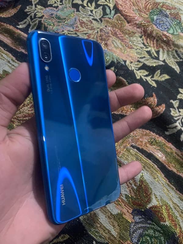 Huawei p20 lite blue with Box 2