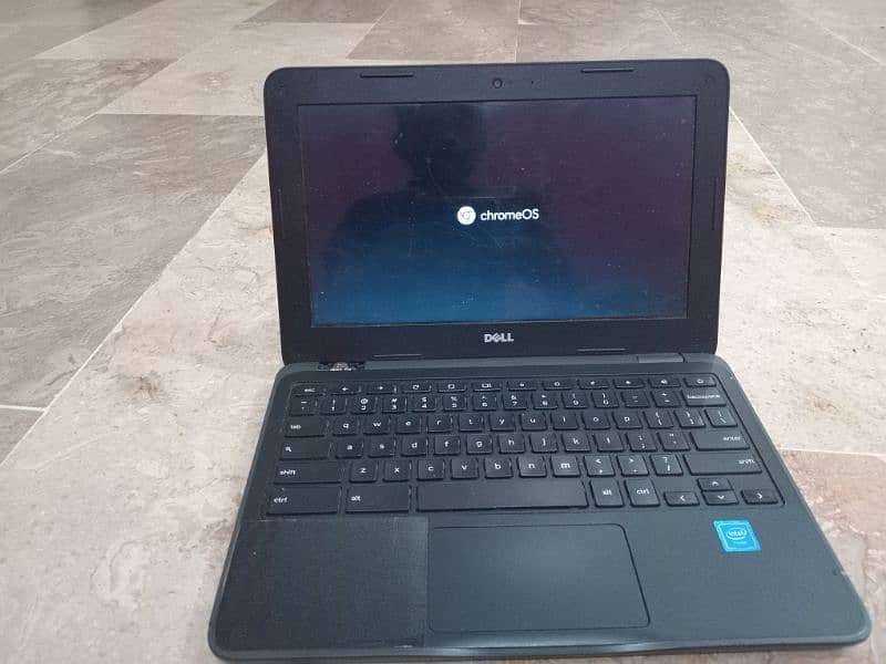 Chromebook 11, (3180) 10/10 condition 2