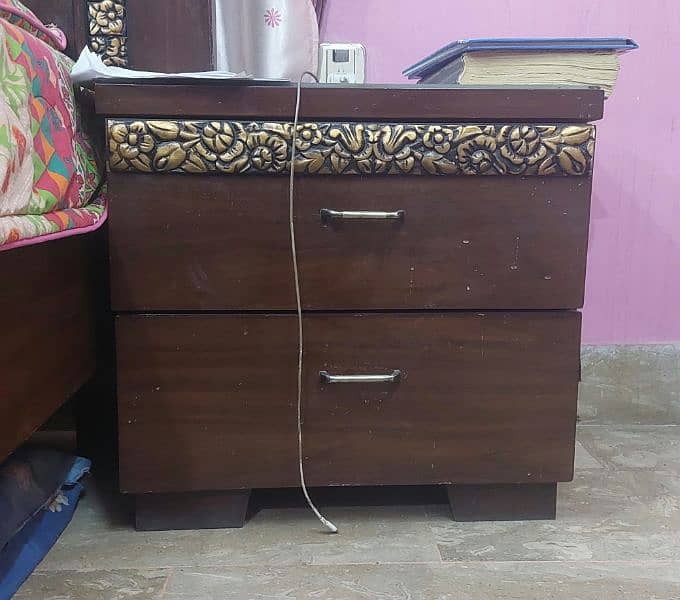 Bed Urgent Sale (Beautifull) 2