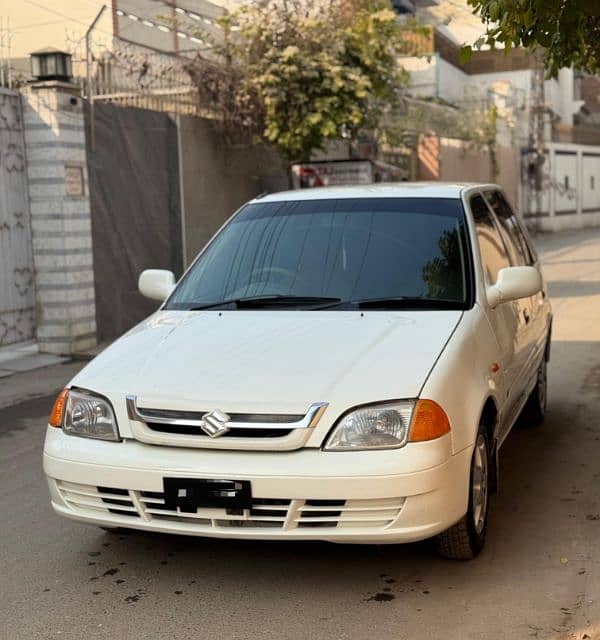 Suzuki Cultus 2016 0