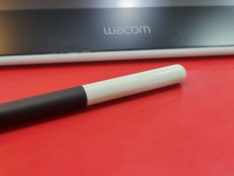 Wacom One Drawing Tablet 2021 (used) 1