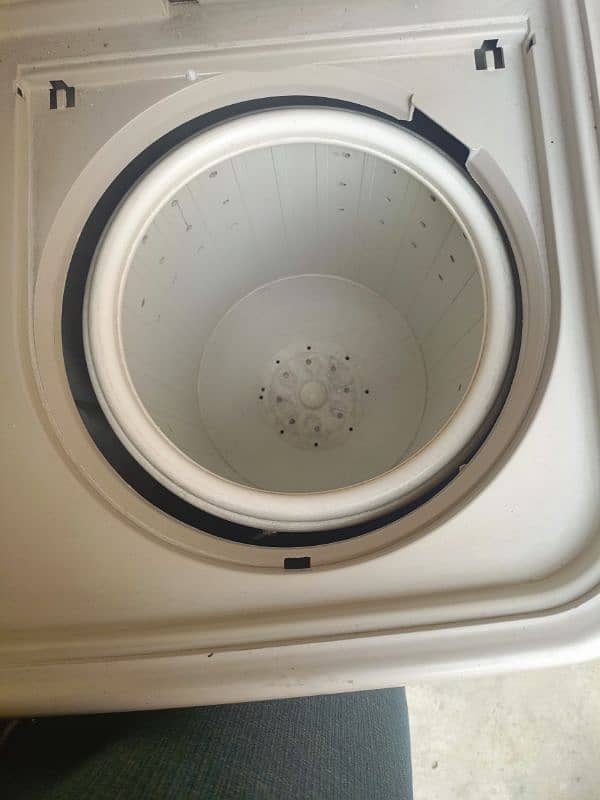 Toyo washing machine 3