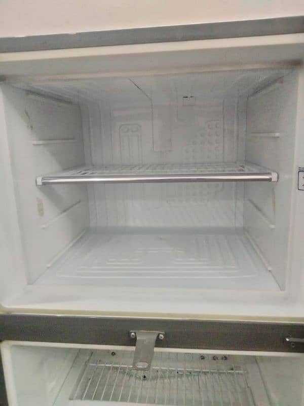 Dawlence Refrigerator (Model No: 9170WB Mono plus) 5