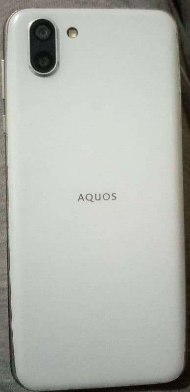 aquos r2 non pta 03187966077 0