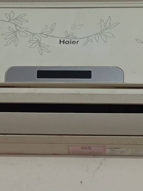 Haier 1 TON FOR SALE 2