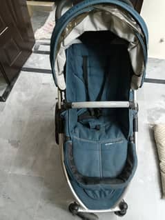 strider cumpact baby pram