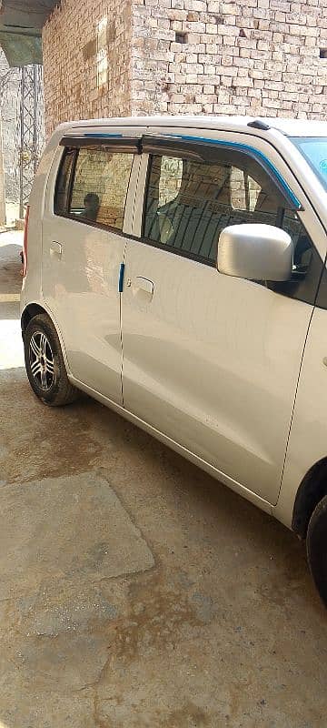 Suzuki Wagon R 2016 6