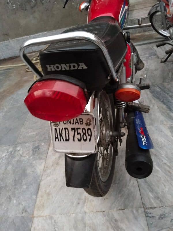 Honda CD 125 8