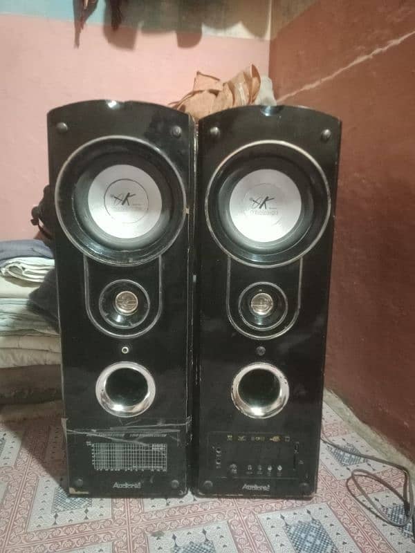 Used Audionic speaker for Sale 0