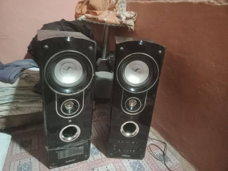 Used Audionic speaker for Sale 2