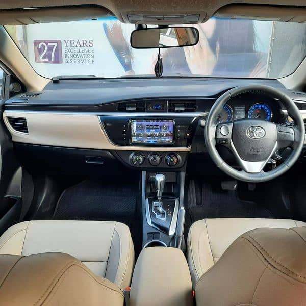 Toyota Altis Grande 2015 1.8 7