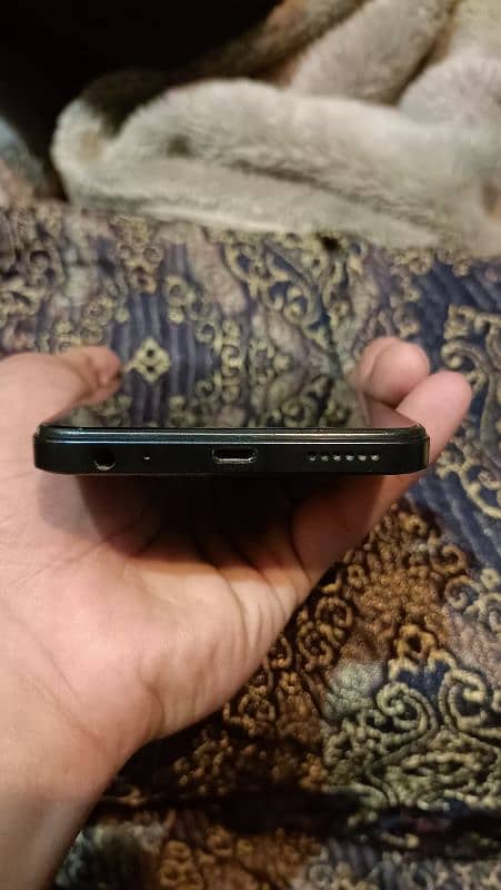 Infinix Smart 7 3