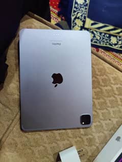 ipad pro M2 chip (11 inch ) ( 4 th generation )